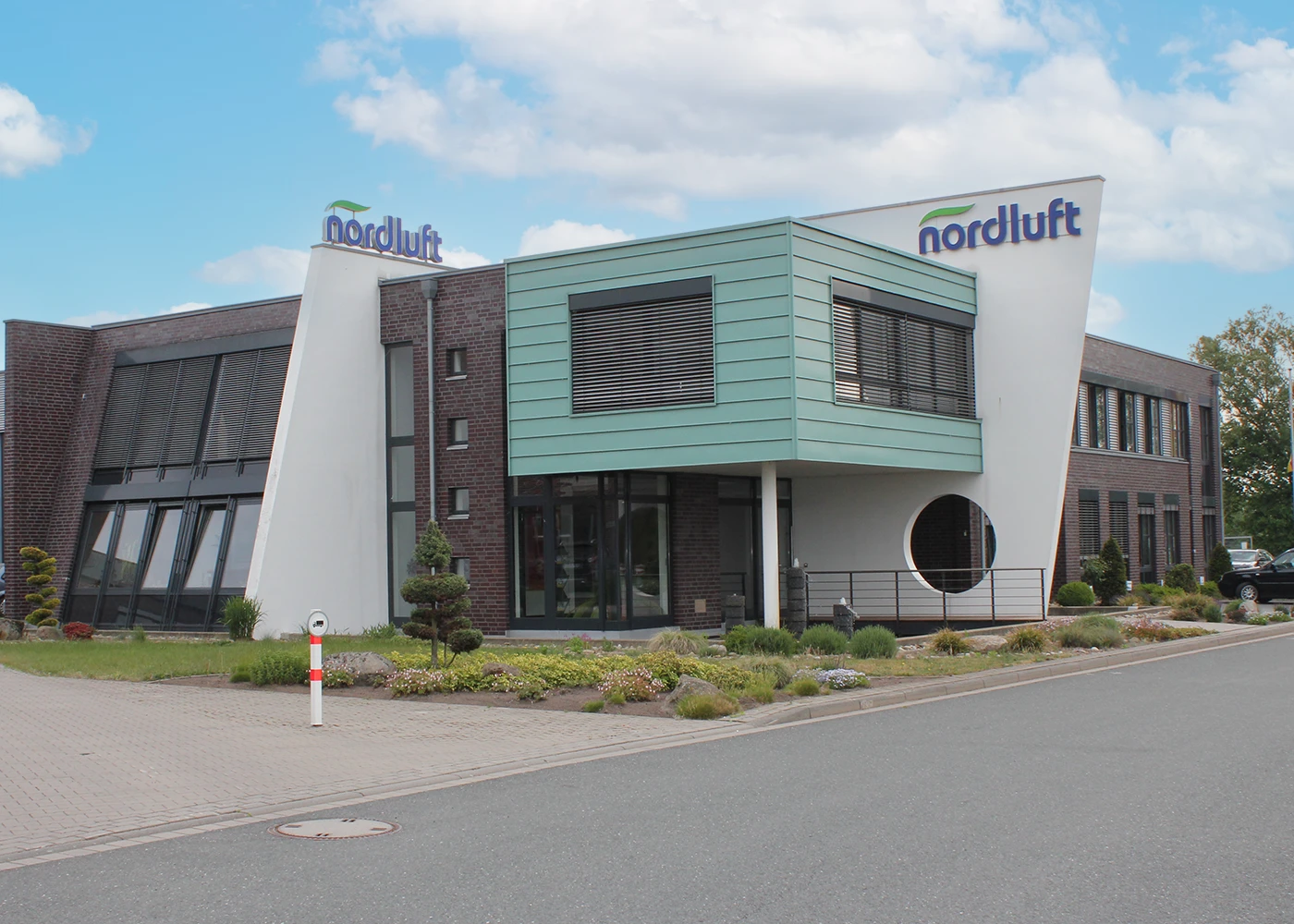 Gebäude der Firma Nordluft Ansicht 1